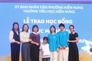 Năm 2025 - Trao 40 suất học bổng “Em ước mong sao” cho học sinh khá/giỏi đã hoặc đang điều trị ung thư Năm 2025 - Trao 40 suất học bổng “Em ước mong sao” cho học sinh khá/giỏi đã hoặc đang điều trị ung thư